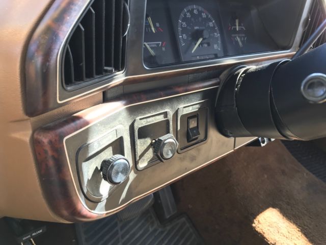 1988 Ford F-250 LARIAT - photo 12