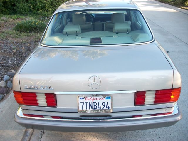 1988 Mercedes-Benz 300-Series - photo 6