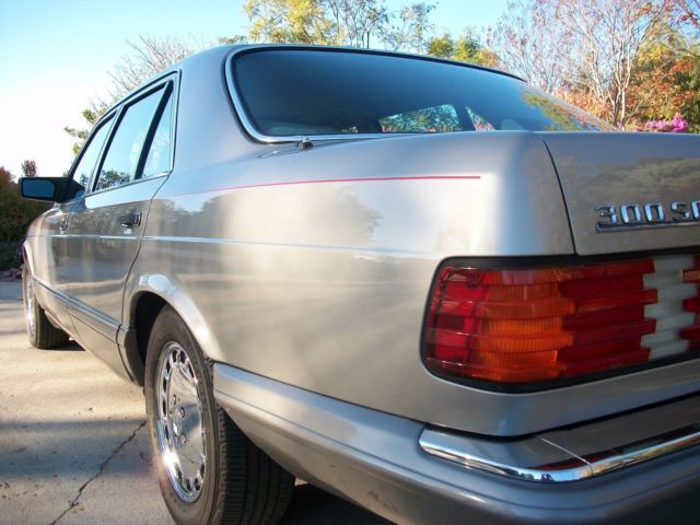 1988 Mercedes-Benz 300-Series - photo 8