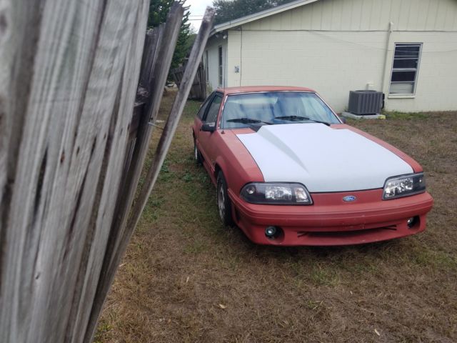 1988 Ford Mustang GT - photo 3