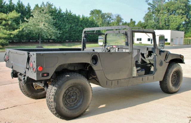 1989 Hummer H1 NO RESERVE 18K ORIGINAL MILES HUMVEE - photo 9