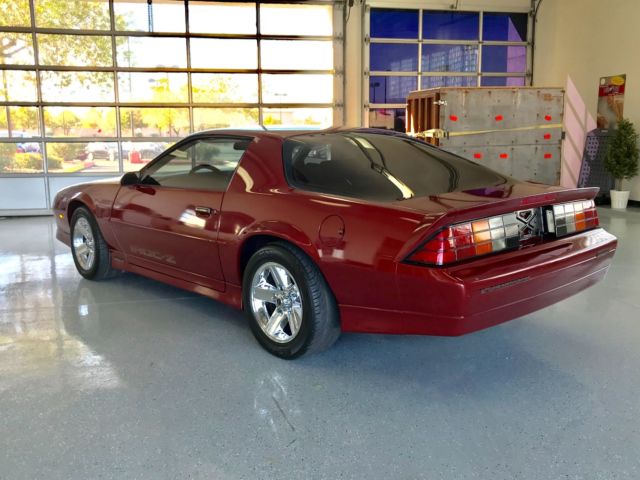 1989 Chevrolet Camaro IROC-Z - photo 5