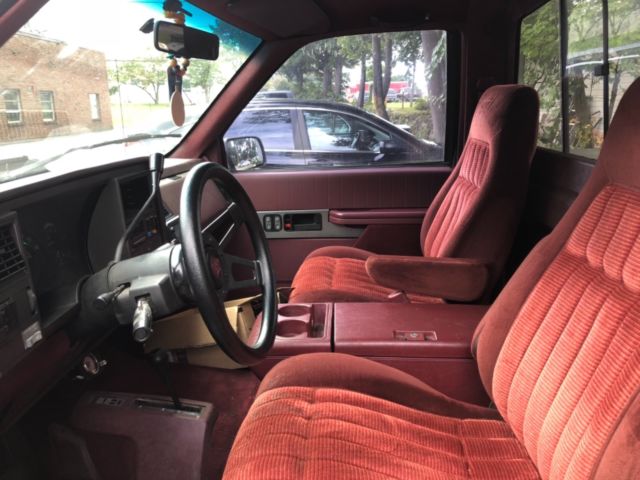 1989 Chevrolet C/K Pickup 1500 - photo 10