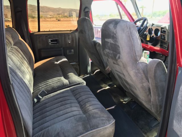 1989 GMC Suburban GMC SURBURBAN SLE - photo 11