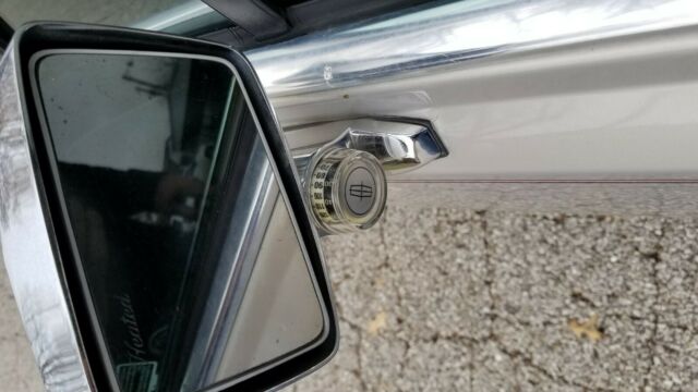 1989 Lincoln Town Car Signature - photo 12