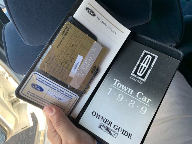1989 Lincoln Town Car TOWNCAR - photo 13