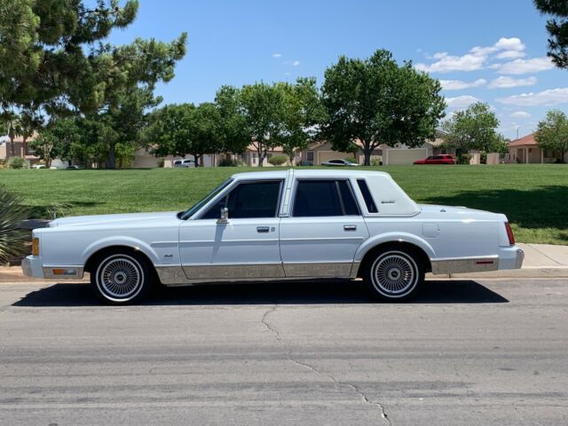 1989 Lincoln Town Car TOWNCAR - photo 5