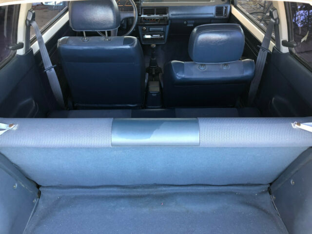 1989 Mazda 323 Hatchback Base - photo 10