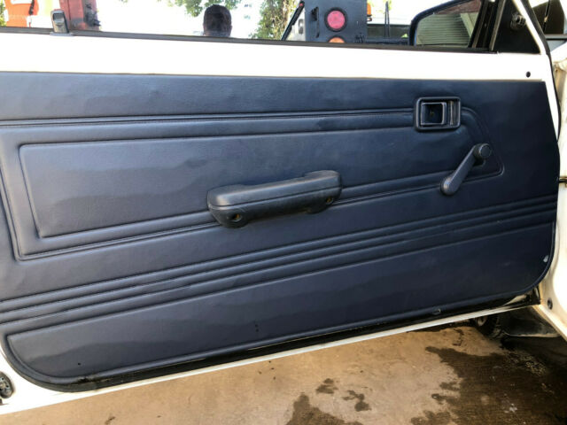 1989 Mazda 323 Hatchback Base - photo 11