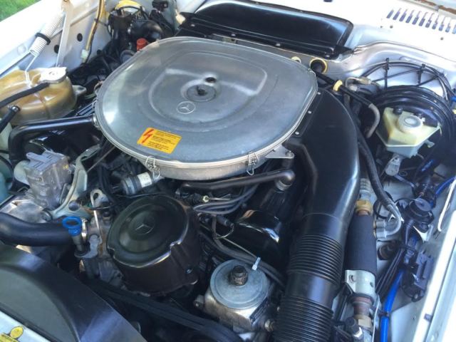 1989 Mercedes-Benz SL-Class 560SL Roadster Low Miles Absolutely Beautiful! - photo 11