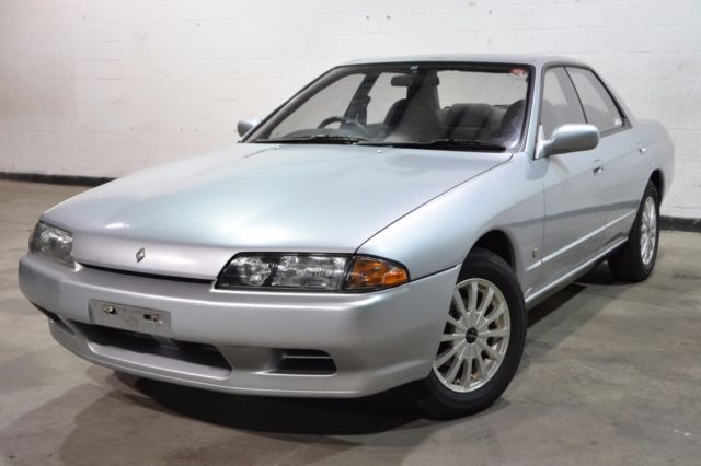 NO RESERVE 1989 Nissan Skyline GTS -- Silver - RB20DE - 5 Speed - 52,487 miles 1989 Nissan GT-R R32 GTS