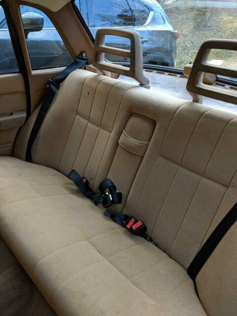 1989 Volvo 240 DL - photo 11