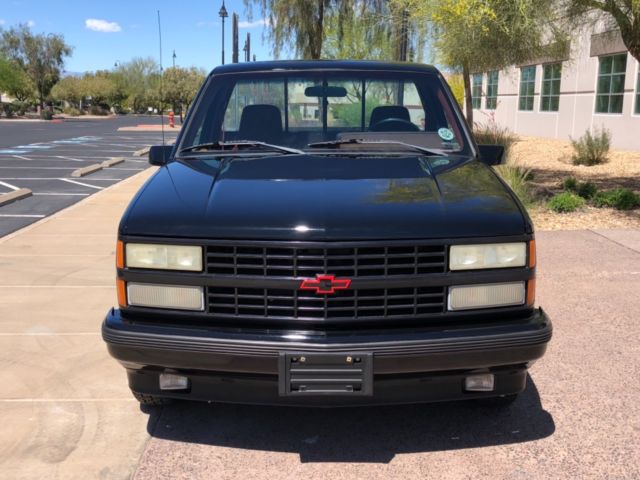 1990 Chevrolet C/K Pickup 1500 454 SS - photo 2