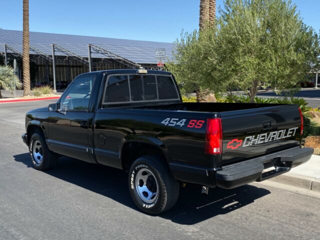 1990 Chevrolet C/K Pickup 1500 454 SS - photo 5