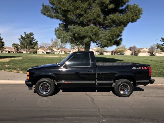 1990 Chevrolet C/K Pickup 1500 454 SS - photo 2