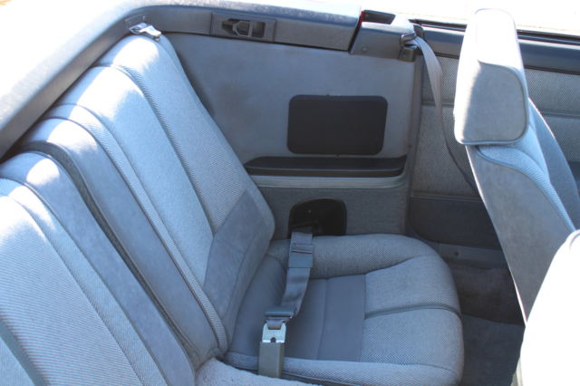 1990 Chevrolet Camaro Iroc-Z Convertible 2-Door - photo 11