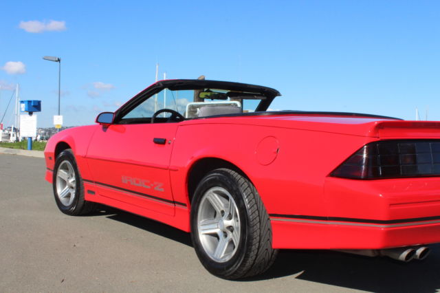 1990 Chevrolet Camaro Iroc-Z Convertible 2-Door - photo 6