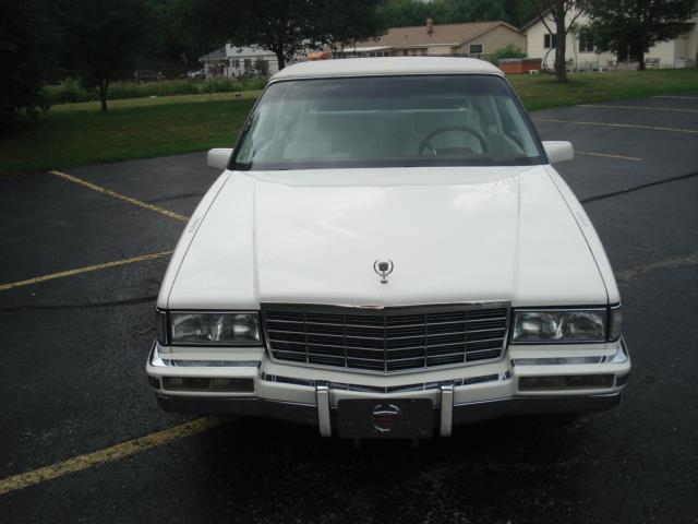 1991 Cadillac DeVille - photo 3