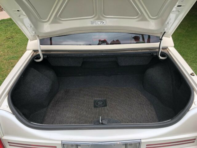 1991 Cadillac Eldorado Biarritz - photo 5
