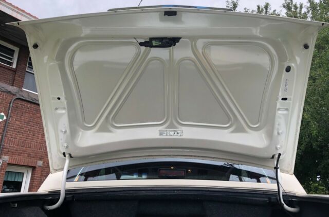 1991 Cadillac Eldorado Biarritz - photo 6