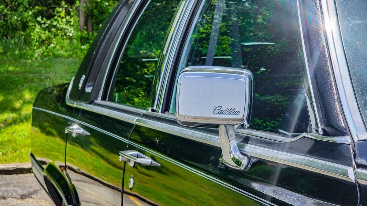 1991 Cadillac Fleetwood NO RESERVE BROUGHAM LOW MILES TRIPPLE-BLACK - photo 5