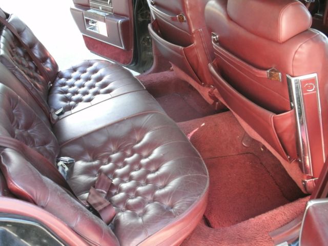 1991 Cadillac Brougham - photo 10