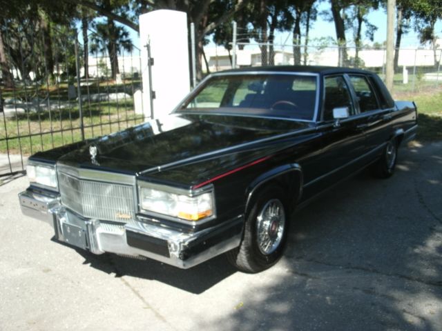 1991 Cadillac Brougham - photo 2