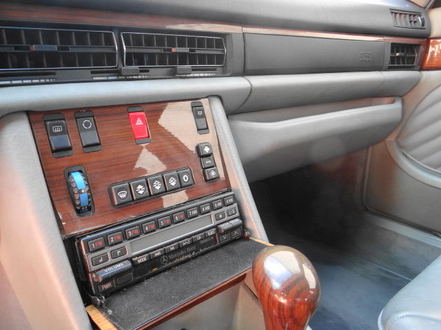 1991 Mercedes-Benz 400-Series - photo 13
