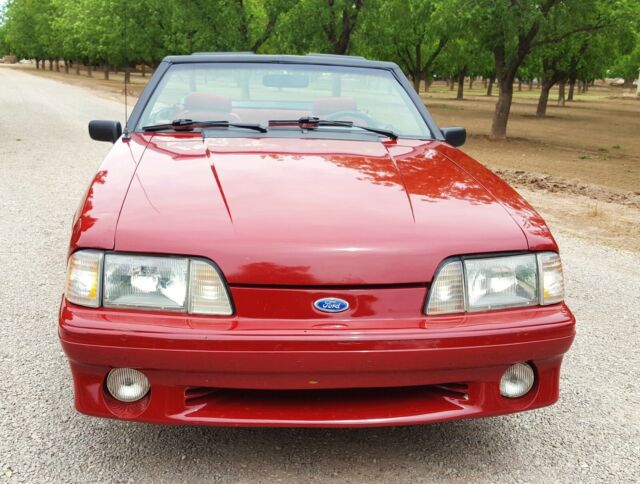 1991 Ford Mustang Convertible GT - photo 11