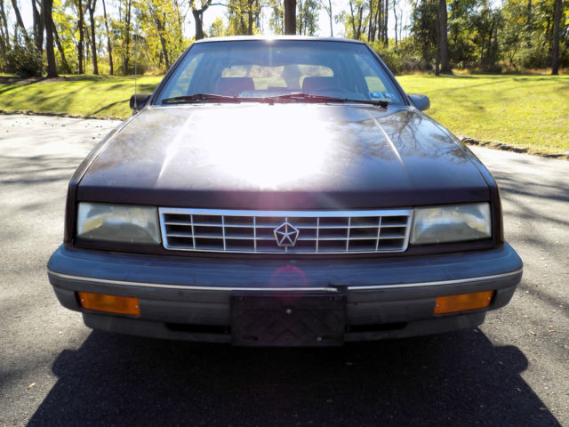 1991 Plymouth Sundance America Hatchback 2-Door - photo 8