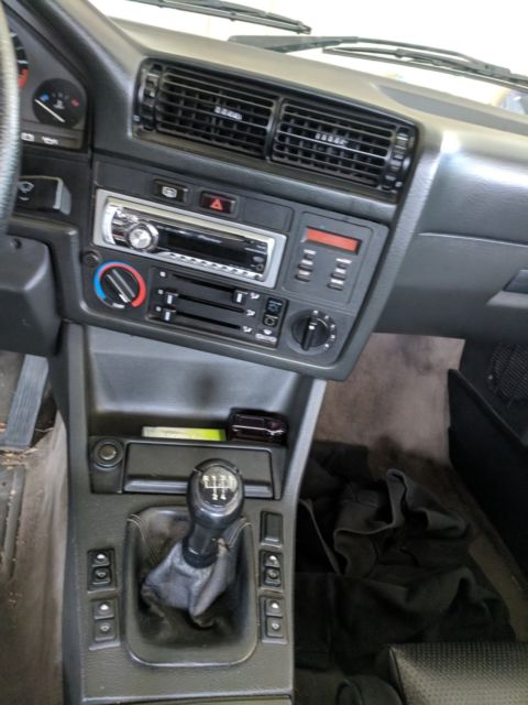 1992 BMW 3-Series 318IC - photo 3