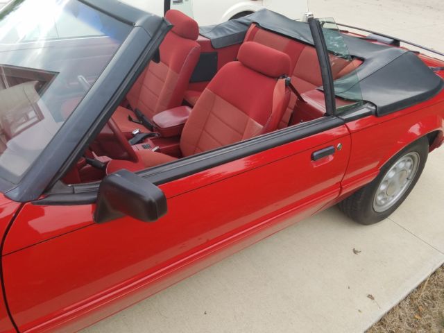 1992 Ford Mustang LX CONVERTIBLE - photo 8