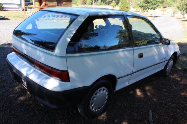 1992 Geo Metro - photo 3