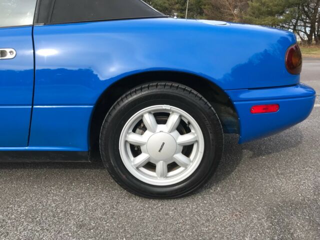 1992 Mazda MX-5 Miata Convertible - photo 10