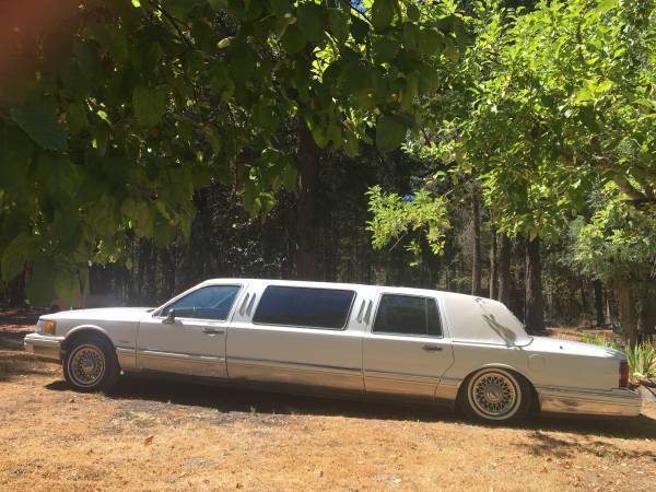 1993 Lincoln Town Car - photo 12
