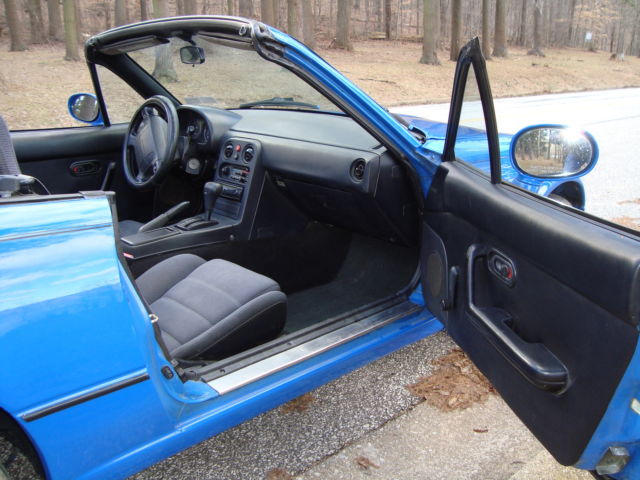 1993 Mazda MX-5 Miata Convertible - photo 12