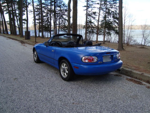 1993 Mazda MX-5 Miata Convertible - photo 3