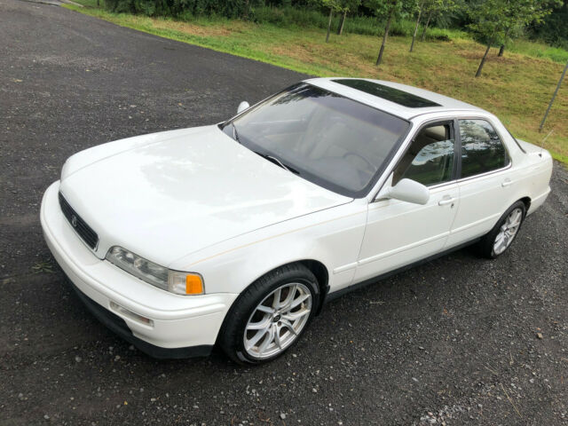 1994 Acura Legend LS Sedan 4-Door - photo 9