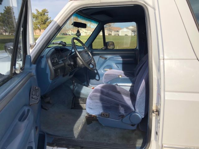 1994 Ford Bronco XLT - photo 6