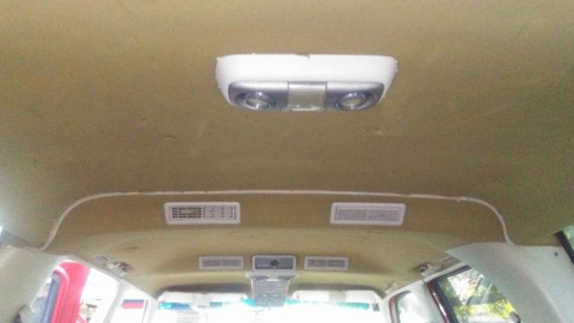 1994 GMC Suburban - photo 12