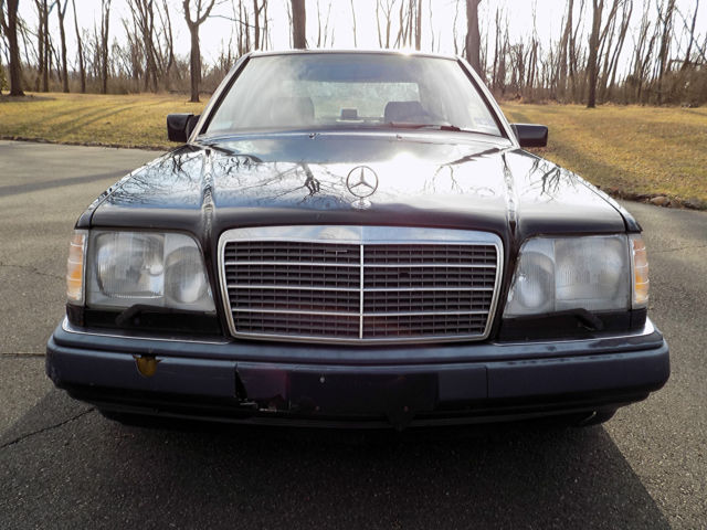 1994 Mercedes-Benz E-Class E320 Sedan 4-Door - photo 8