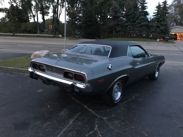 1973 Dodge Challenger 4 Speed - photo 5