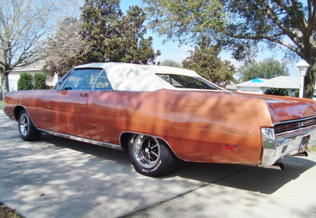 1969 Chrysler 300 Series - photo 3