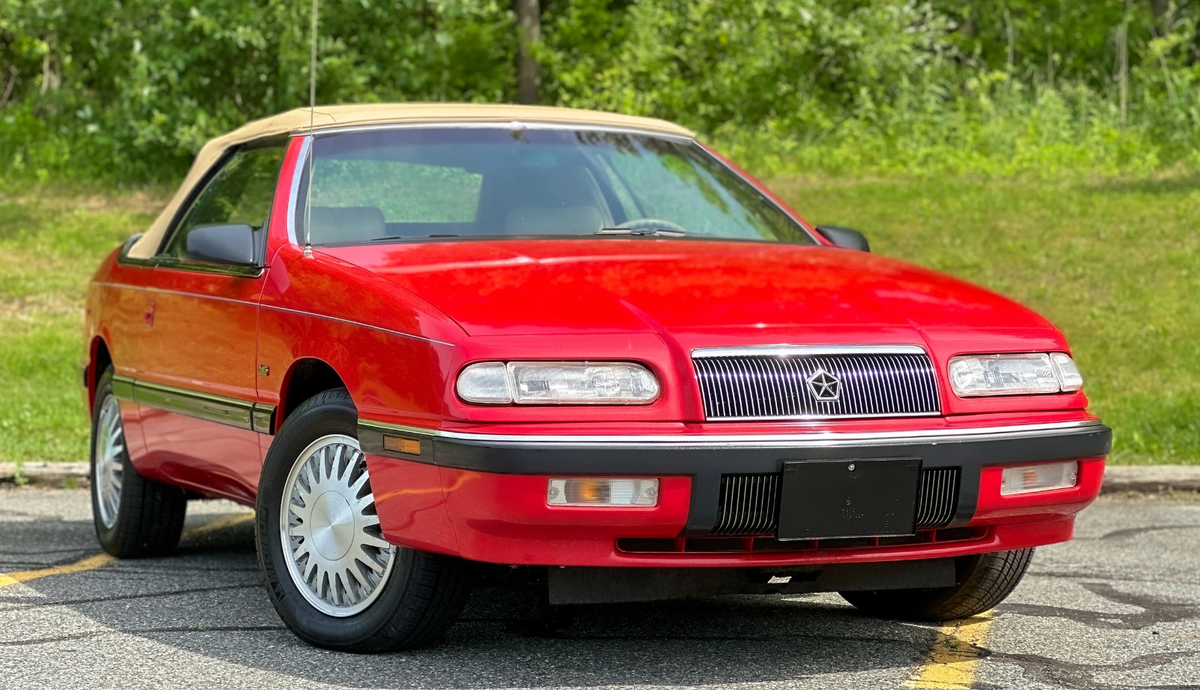 1993 Chrysler LeBaron NO RESERVE 34K MILES CHRYSLER LEBARON - photo 2