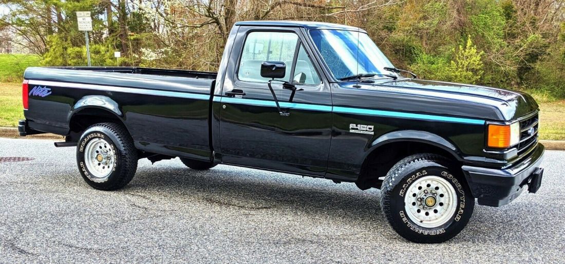 1991 Ford F-150 NO RESERVE 48K NITE EDITION 5.8L V8 VERY RARE LOOK - photo 6