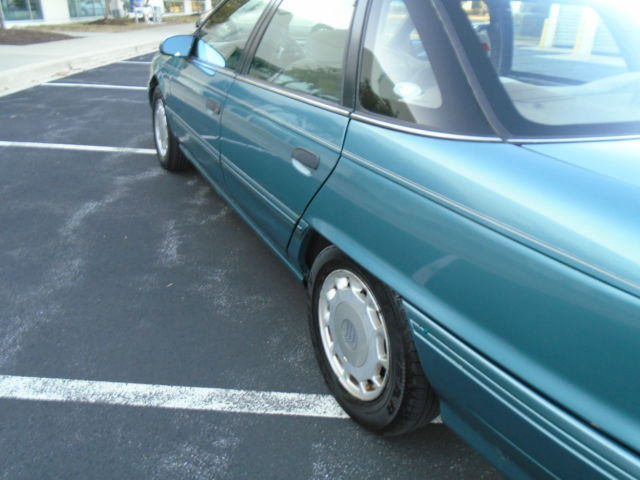 1993 Mercury Sable GS - photo 2