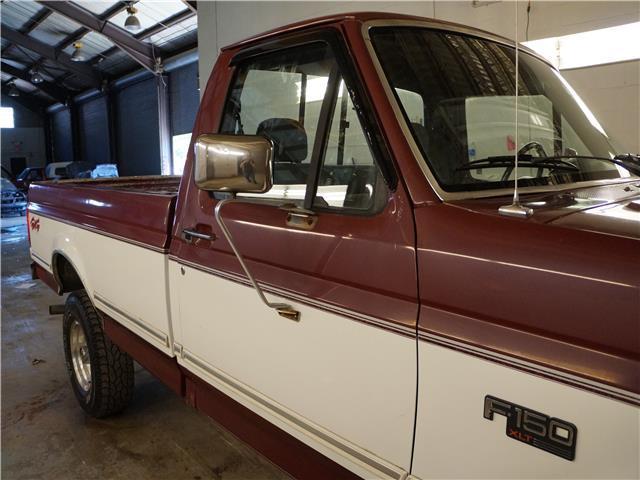 1993 Ford F-150 XLT - photo 13
