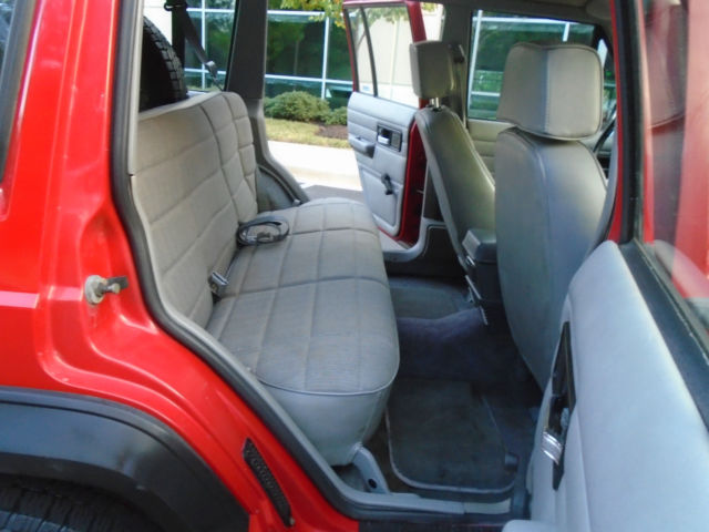 1994 Jeep Cherokee - photo 11