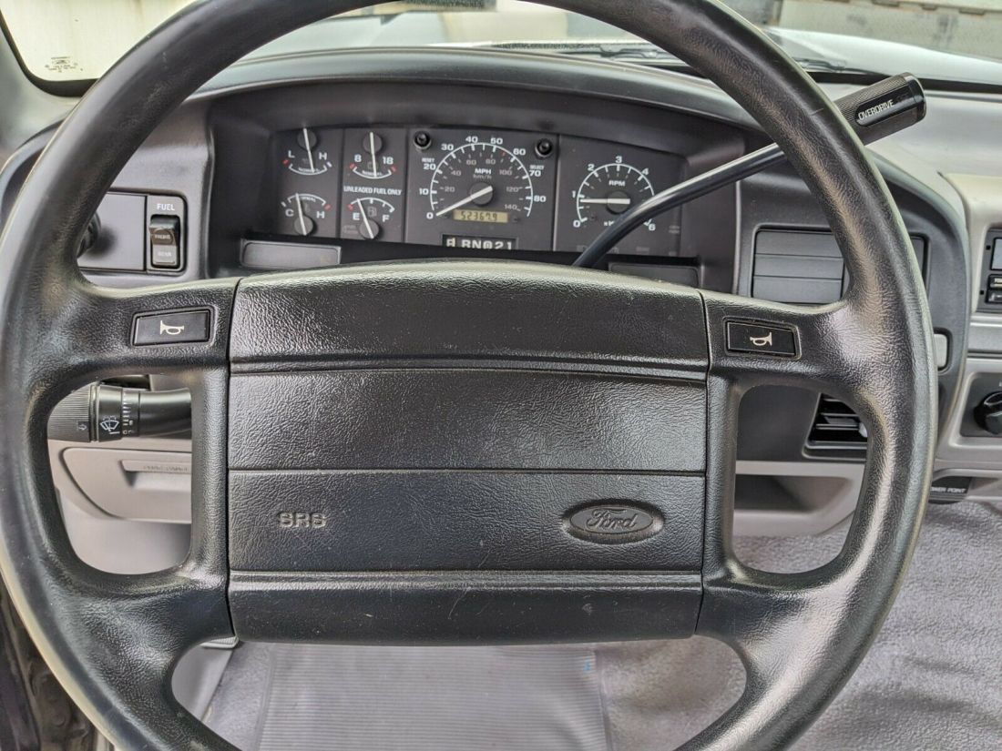 1994 Ford F-150 NO RESERVE 52K MILES 1 OWNER 4.9L I6 MUST SEE!!! - photo 10