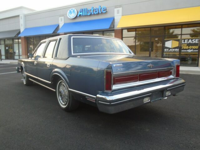 1984 Lincoln Town Car 74K ORIGINAL-YES 74K - photo 5